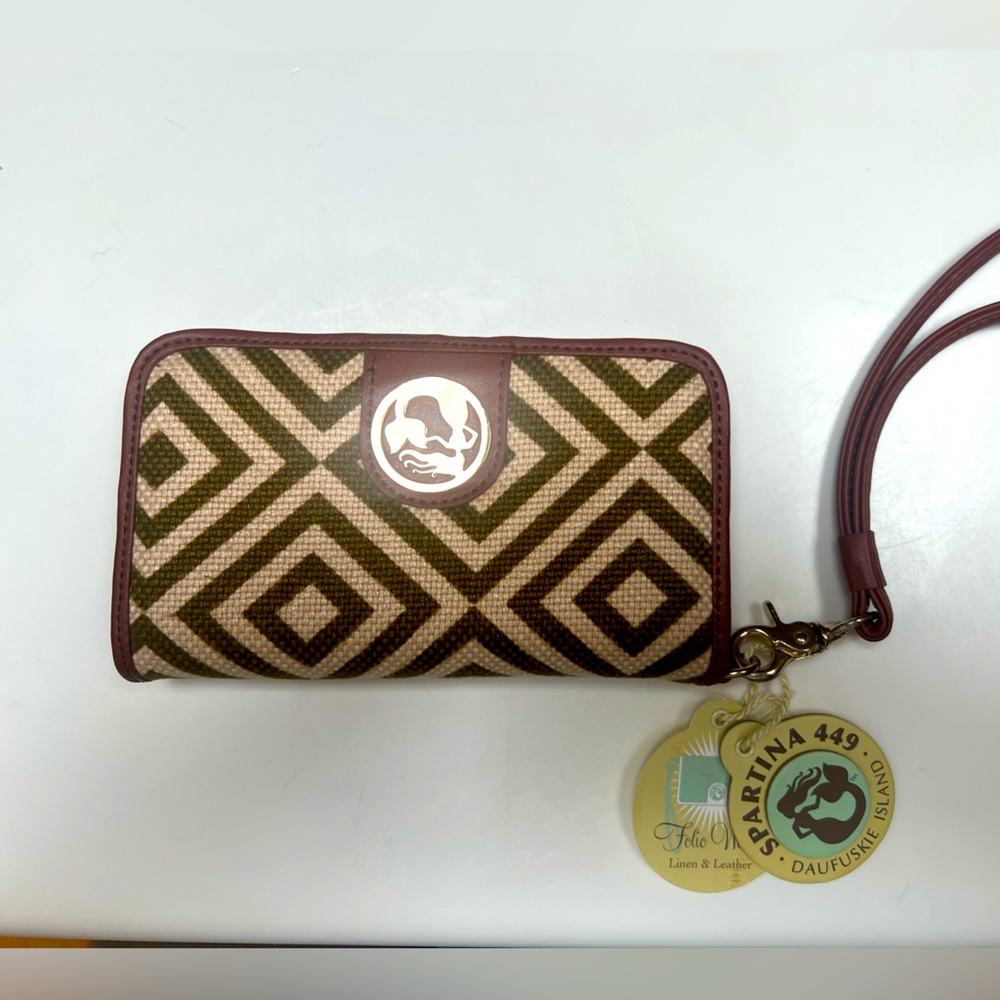 NWT Spartina 449 Yemassee Trail Folio Wallet. Natural & Loden green